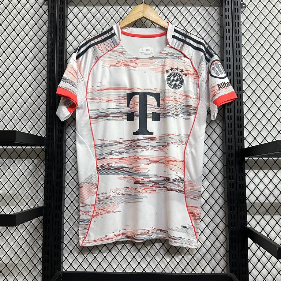 Bayern Munich 2025/26 Away Jersey